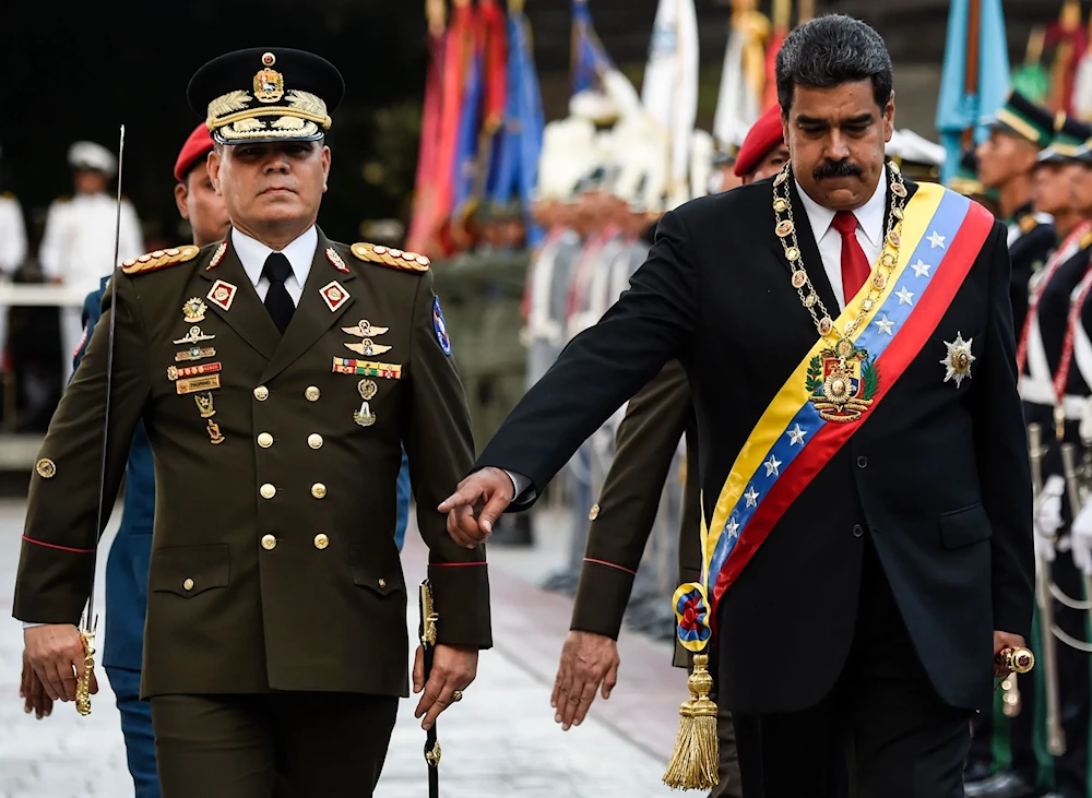 Nicolas Maduro alongside Vladimir Padrino at his inauguration. (AFP via Getty Images)