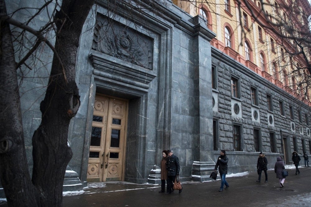 People walk by the main building of the Russian Federal Security Service, former KGB headquarters, in Lubyanka Square in Moscow, Russia, on January 27, 2015. (AP)