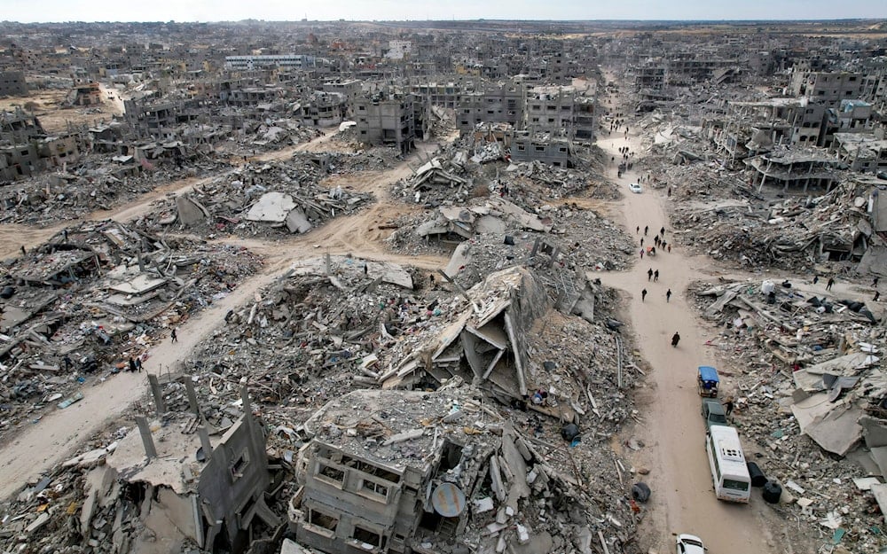 Displaced Palestinians return to Rafah, Gaza Strip, Monday, Jan. 20, 2025, a day after the ceasefire deal between Israel and Hamas went into effect. (AP)