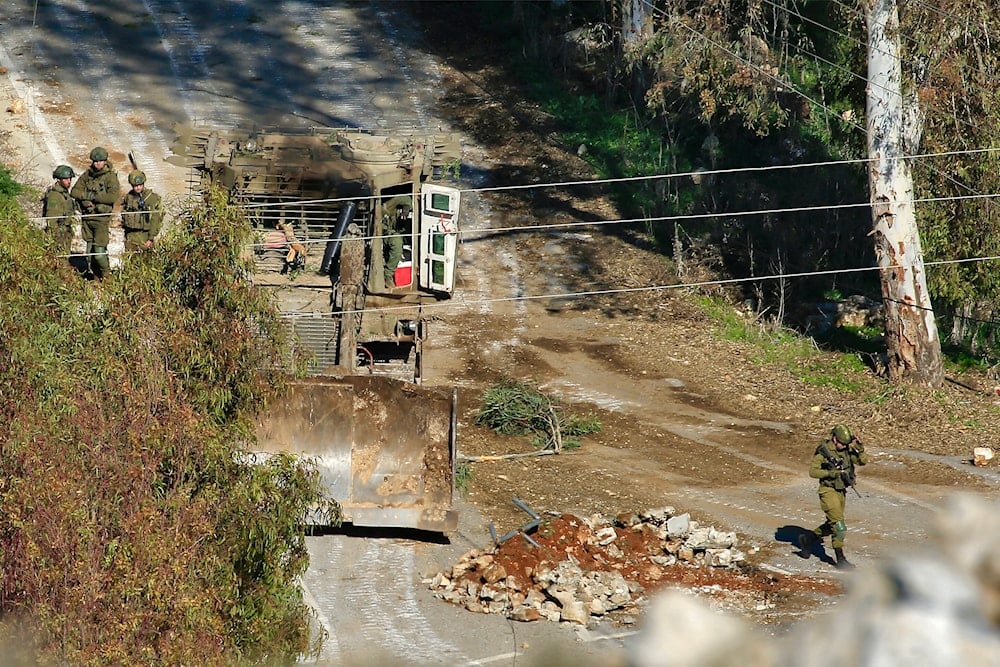 IOF officer, 2 soldiers injured in IED explosion in southern Lebanon