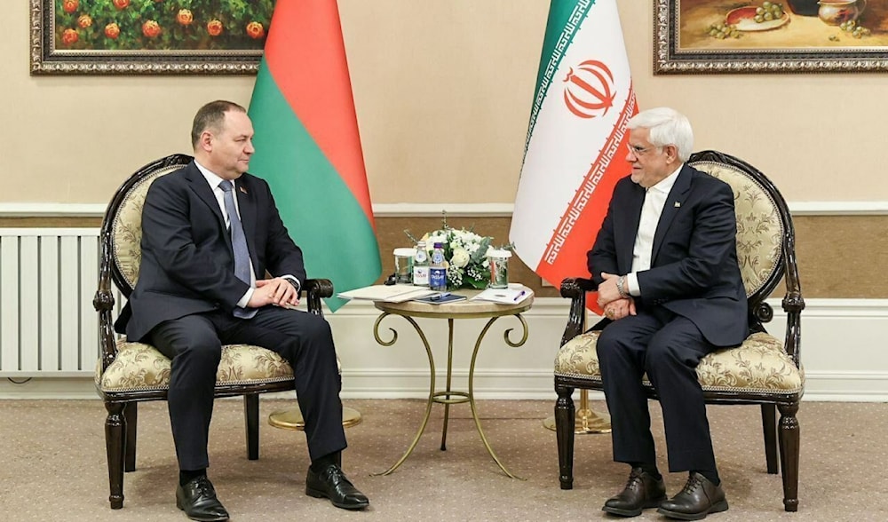  Iranian First Vice President Mohammad-Reza Aref in a meeting with Belarusian Prime Minister Roman Alexandrovich Golovchenko, Jan 30, 2025 (IRNA)