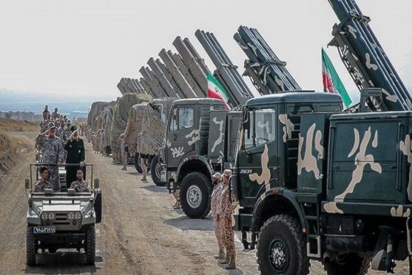 IRGC troops and vehicles conduct military drills in n the general area of the Aras region in the north of East Azerbaijan province of Iran. (Mehr)