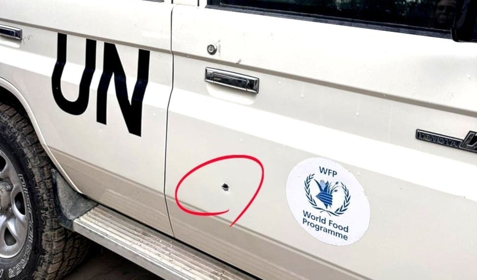 WFP released this image of an aid convoy with bullet holes on in the windshield. (@WFPChief)