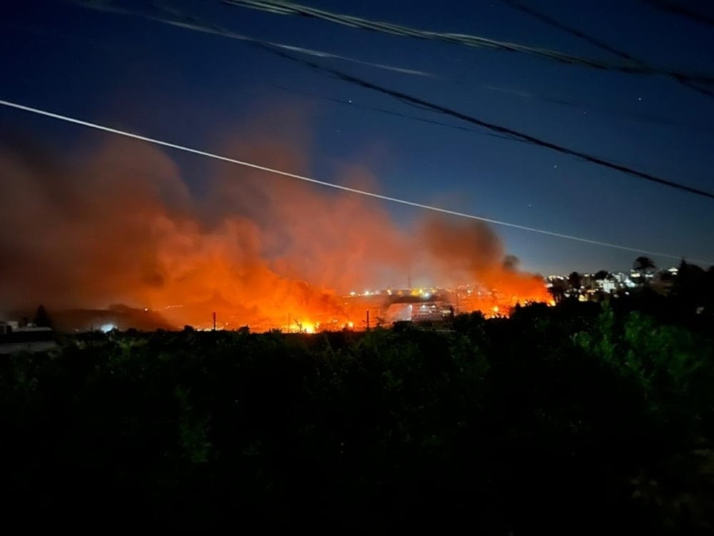 One martyr, injuries in Israeli raids between Musaylih, al-Najariya