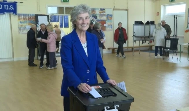 Frontrunner Catherine Connolly votes in Irish presidential election in Galway, October 24, 2025 (AFP) Frontrunner Catherine Connolly votes in Irish presidential election in Galway, October 24, 2025 (AFP)