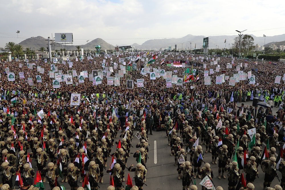 Ansar Allah supporters attend a weekly anti-'Israel' rally in Sanaa, Yemen, Friday, Aug. 29, 2025 (AP)