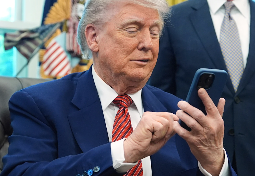 Trump: 'Israel' agrees to initial withdrawal pending Hamas reply