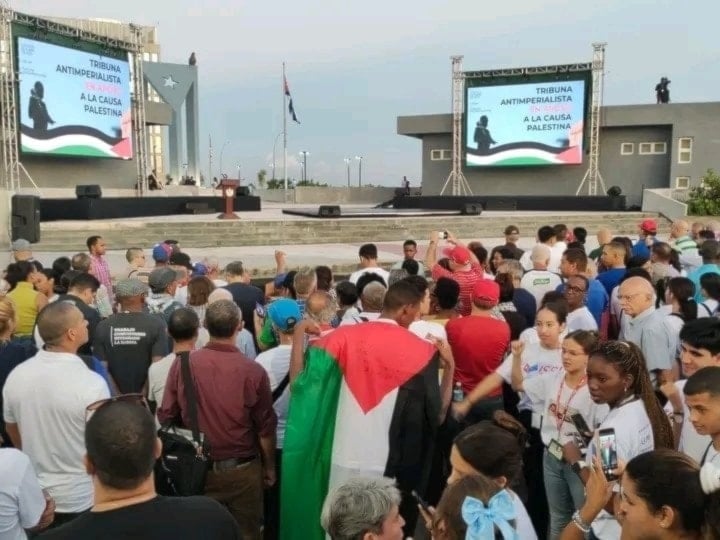 Protesters fill the Anti-Imperialist Tribune in Havana, Cuba, on October 9, 2025 (Social media)