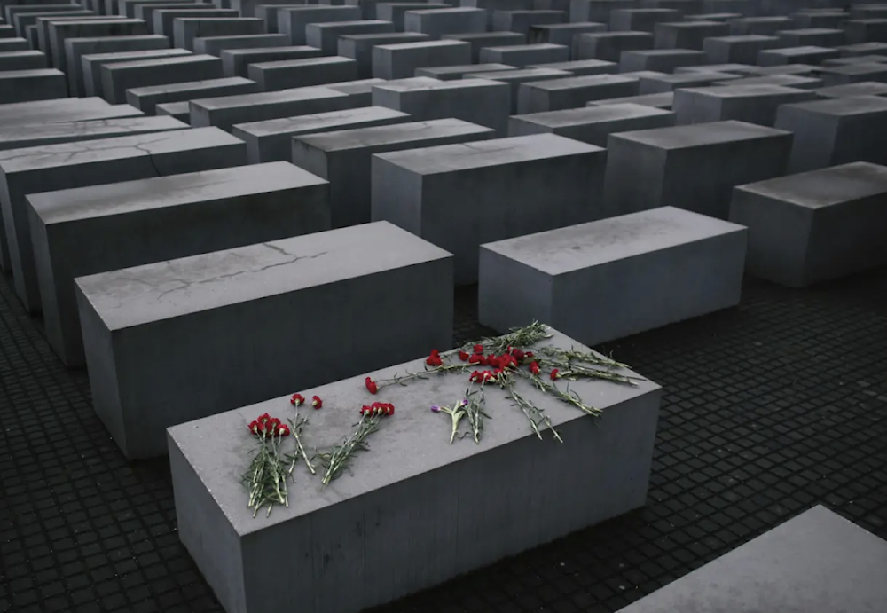 'Israel' slams Norway's PM over Kristallnacht memorial choice