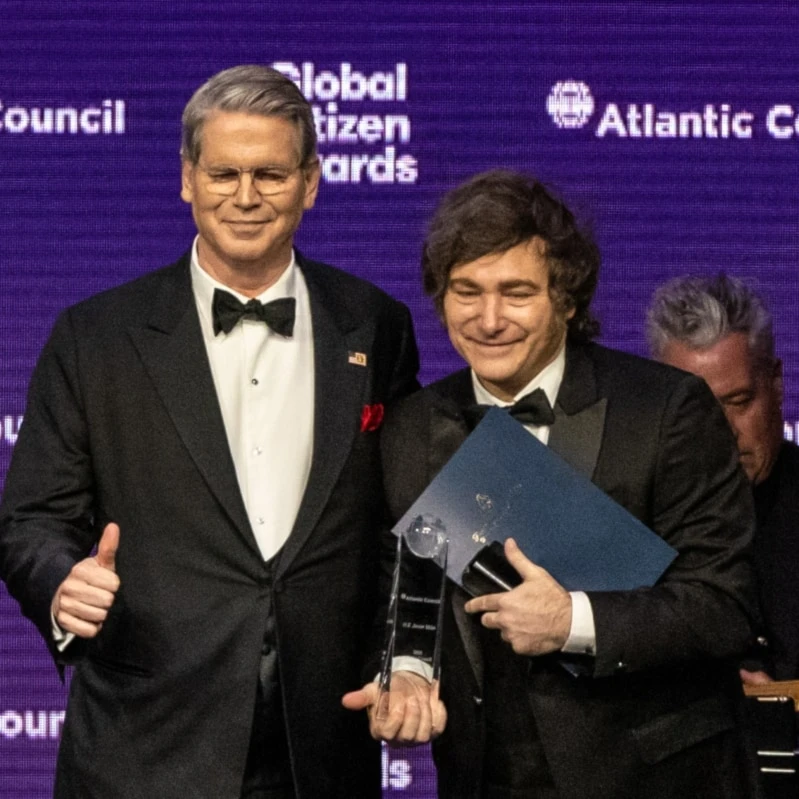 US withdrew nearly $900 million from its IMF reserves, as Argentina faced debt payments.