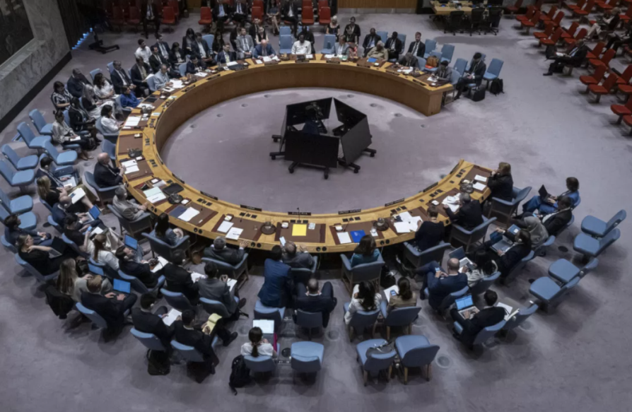  UN adopts US-backed resolution to deploy international force in Gaza