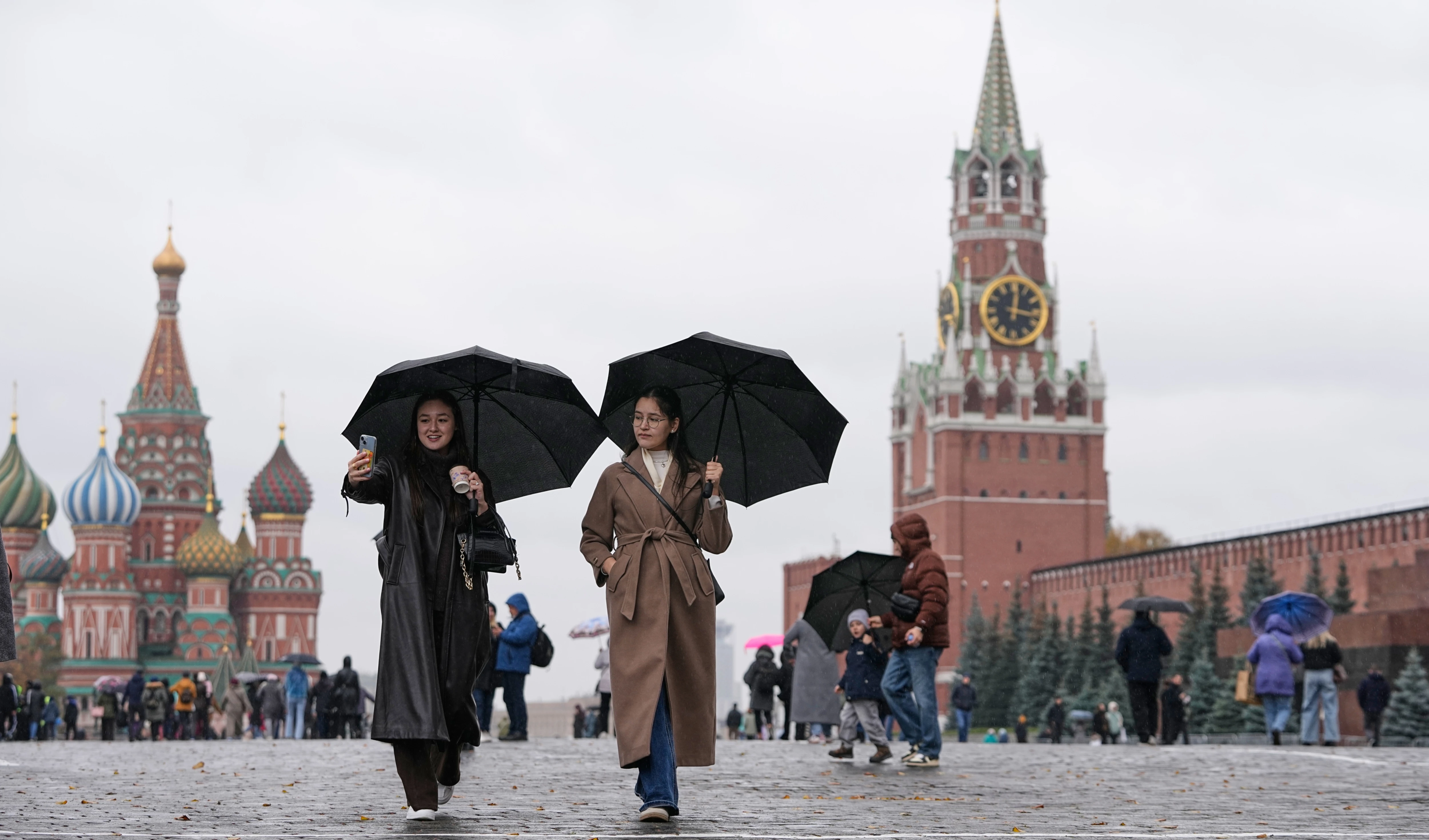 How Russians navigate international payments after SWIFT ban