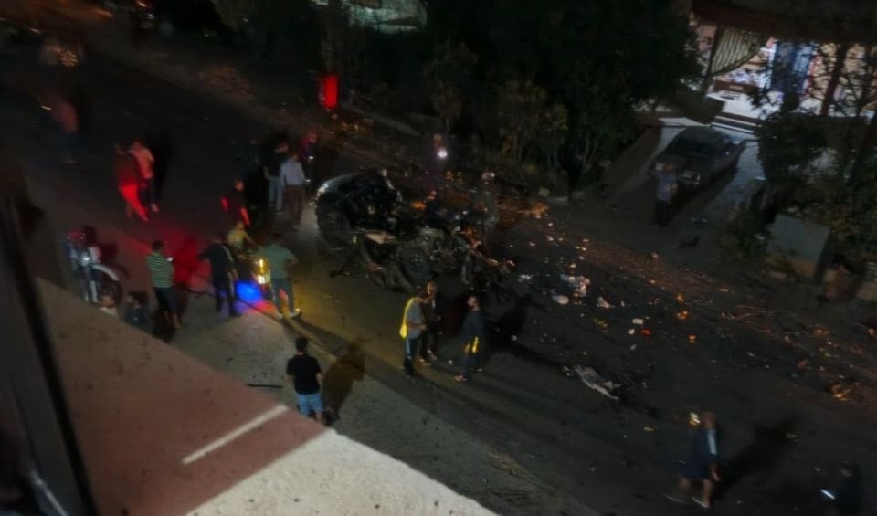The wreckage of a car after an Israeli airstrike on the twon of Froun, Lebanon, November 21, 2025 (social media)