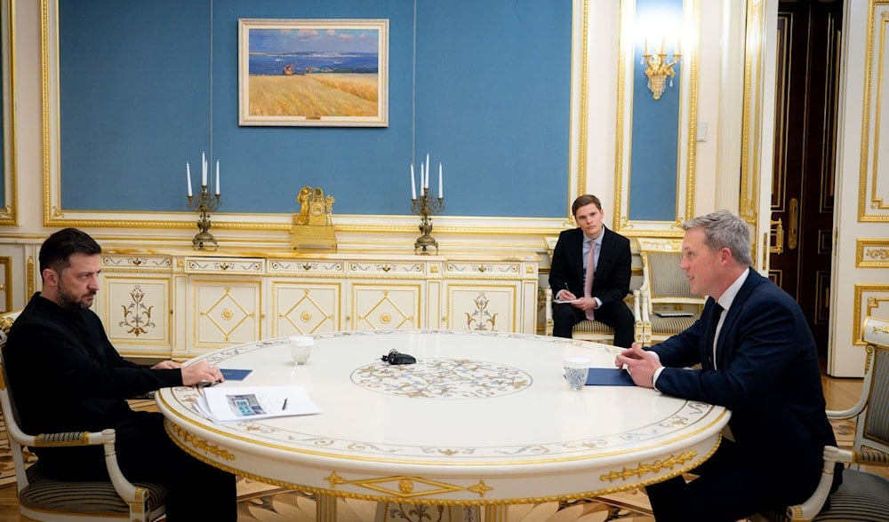 US threatens to cut intel, arms to urge Ukraine to accept peace plan