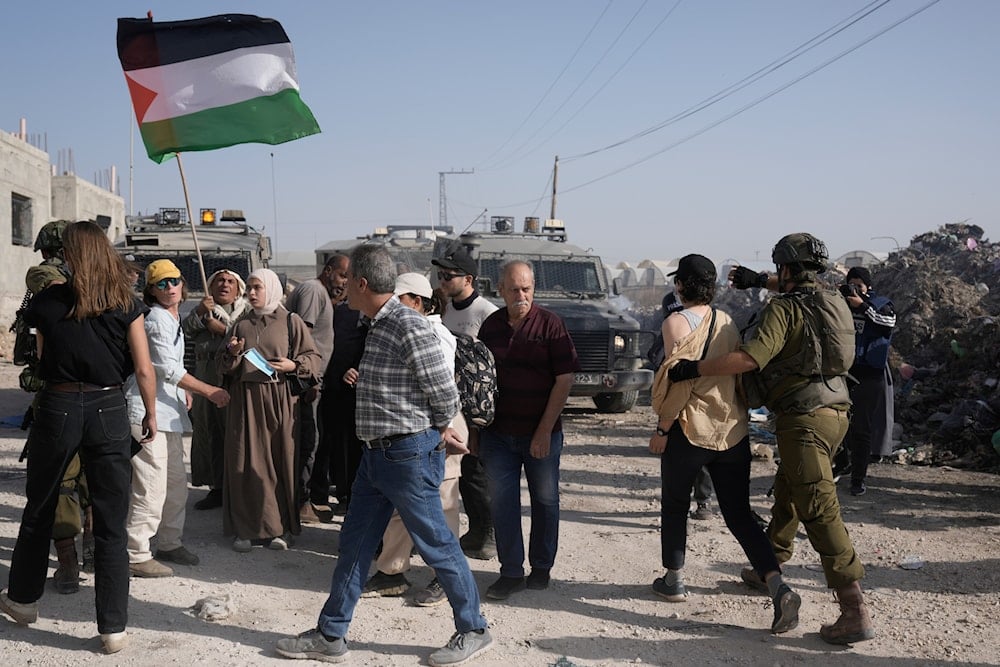 West Bank sees massive IOF raids, 19+ Palestinians arrested