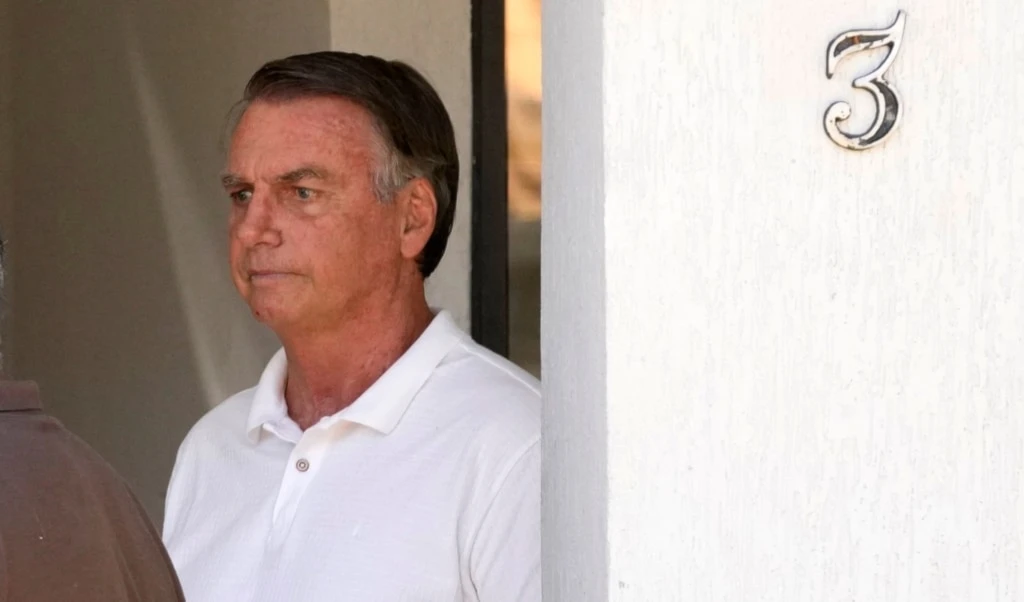 Former President Jair Bolsonaro awaits the arrival of Sao Paulo Gov. Tarcisio de Freitas, at his home where he is under house arrest, in Brasilia, Brazil, Monday, Sept. 29, 2025. (AP)