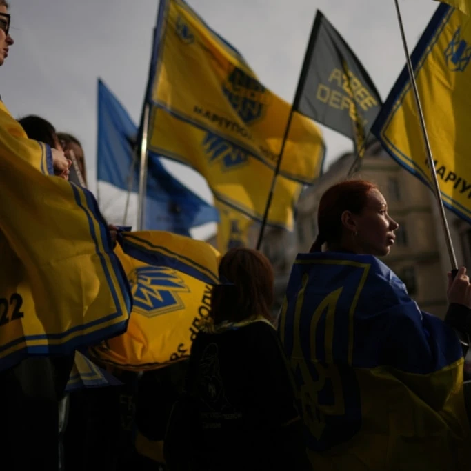 Relatives and friends of Ukrainian prisoners of war gather during a rally to demand their release, in Istanbul, Turkey, Saturday, Nov. 22, 2025. (AP Photo/Francisco Seco)