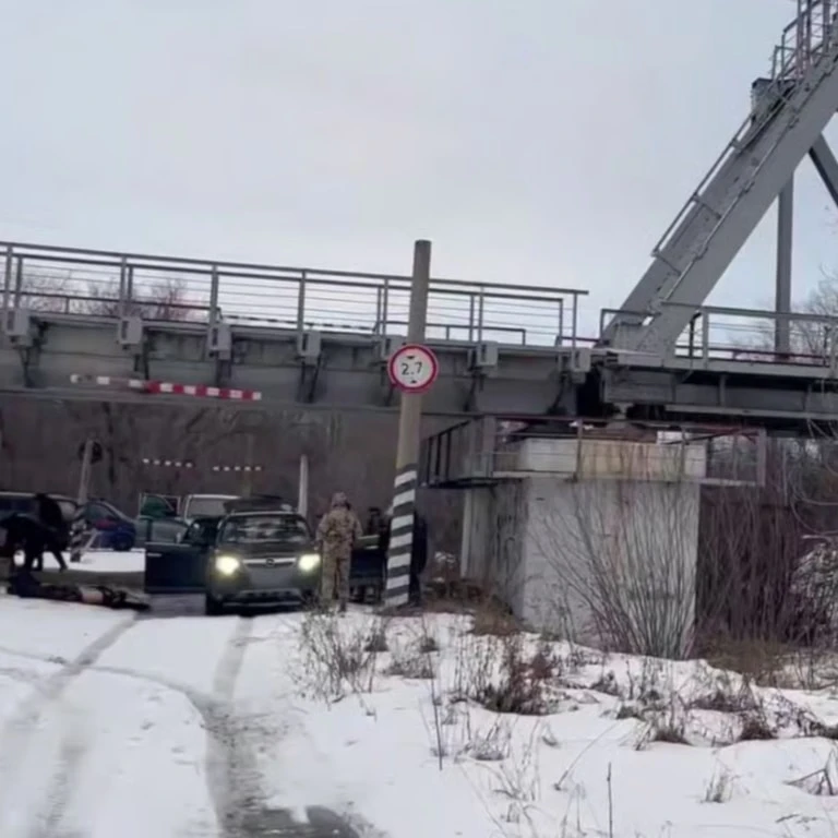 Russia says that the FSB foiled a Ukrainian sabotage plot of railways in Altai.