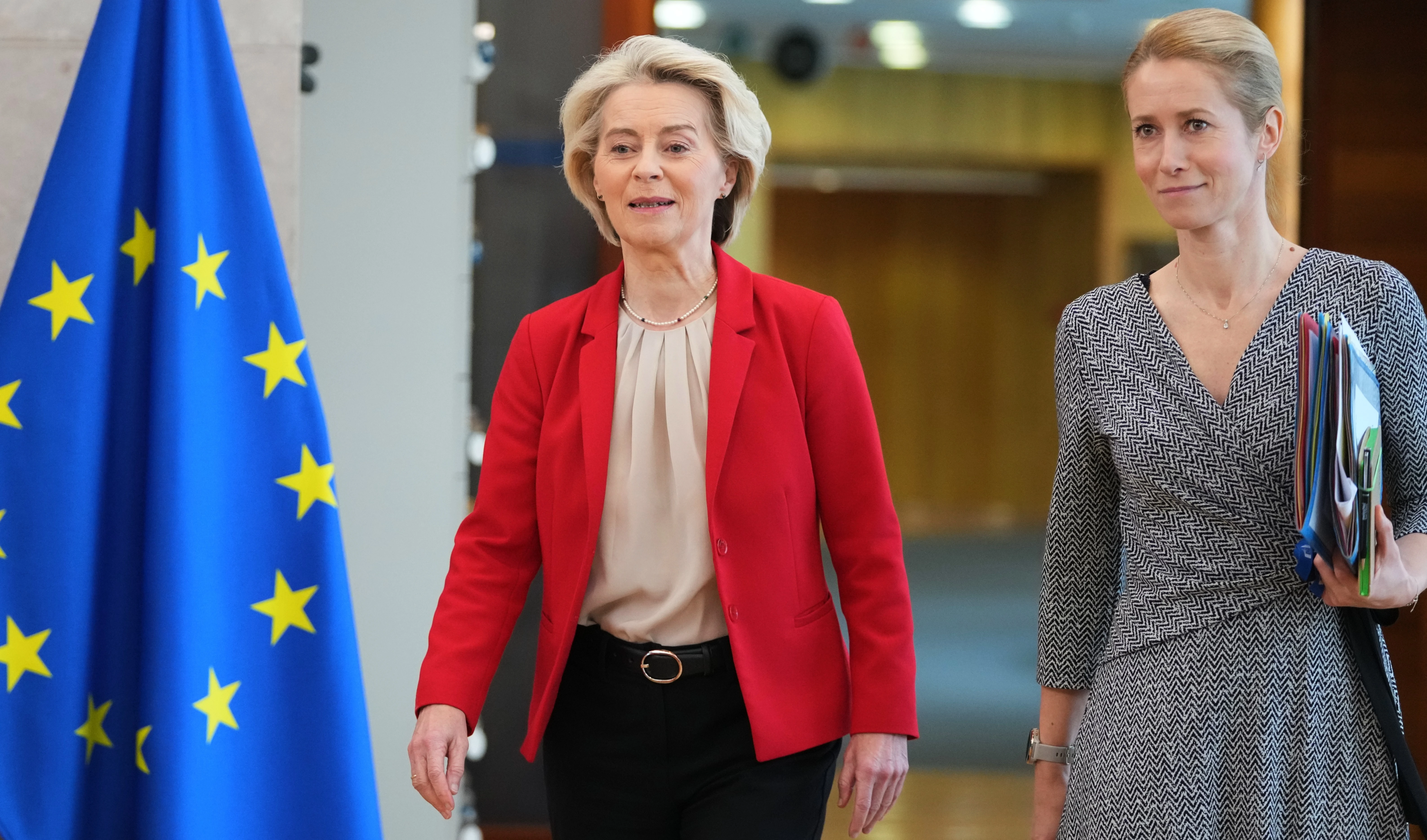 EU drafts a legal text to use frozen Russian assets for loans to Ukraine.