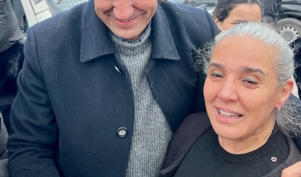 Tunisian lawyer and commentator Sonia Dahmani upon her release from imprisonment in Tunis, Tunisia, November 27, 2025 (social media)