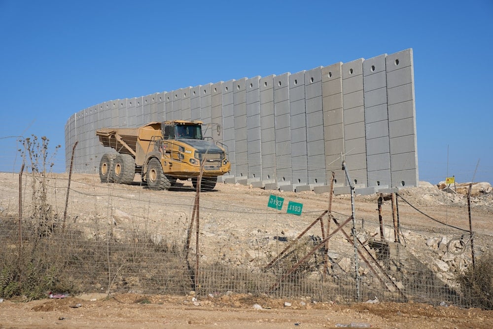 Lebanon urges UN action as 'Israel' builds new walls inside its border