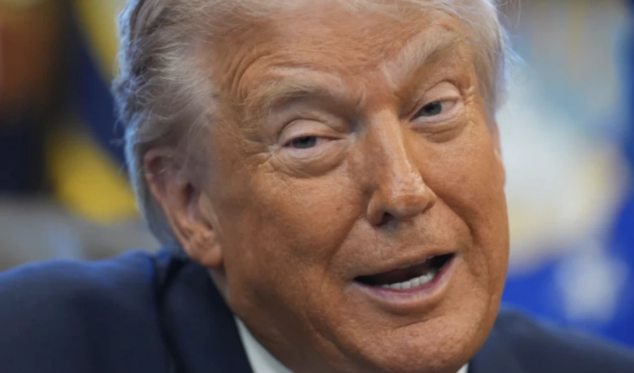 Trump admits US trails Russia in Icebreaker fleet in Thanksgiving call