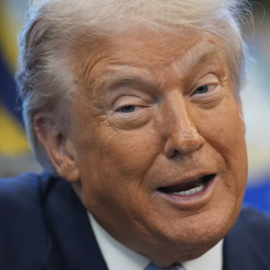 Trump admits US trails Russia in Icebreaker fleet in Thanksgiving call