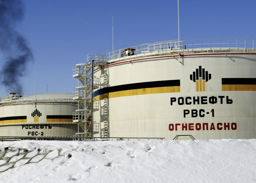 Rosneft net income falls 70% amid cheaper oil, stronger rouble