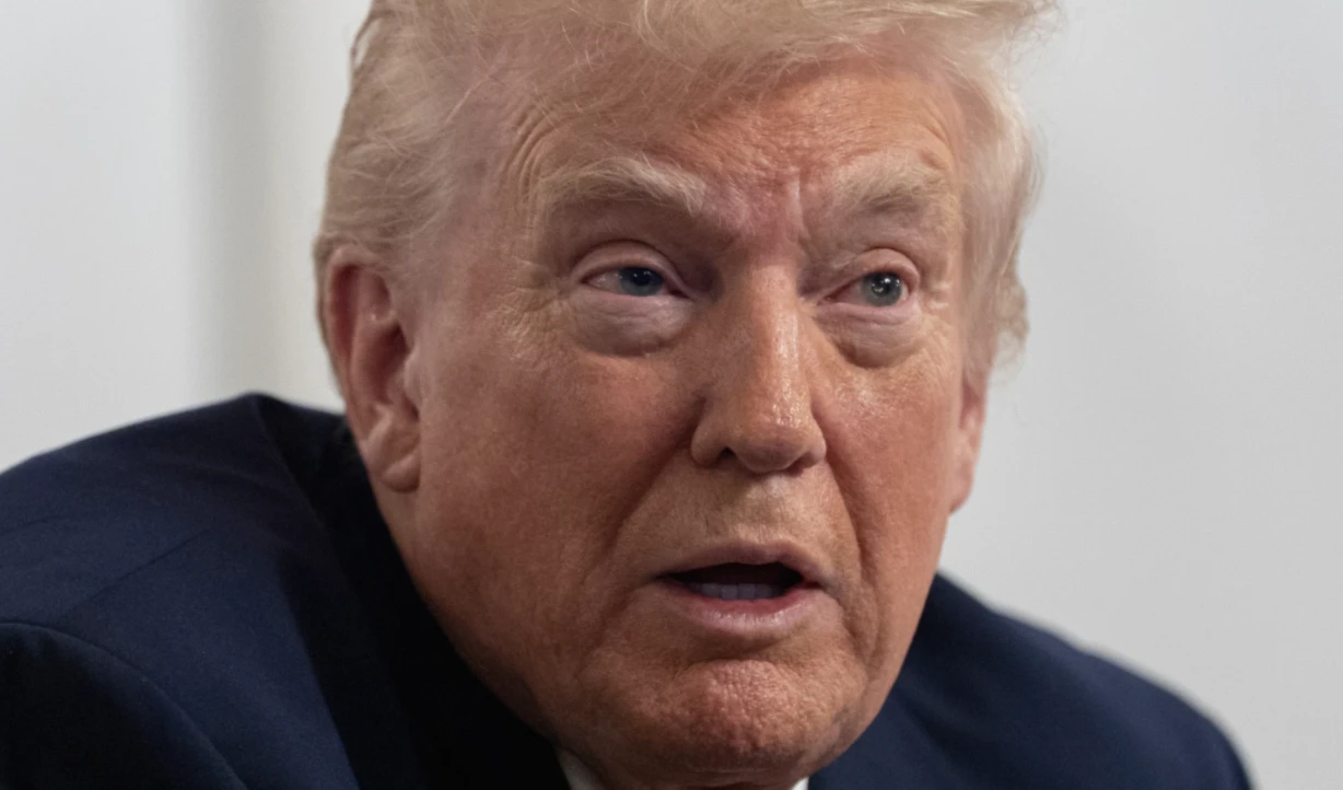 Report: Trump threatened force if Maduro stayed in power