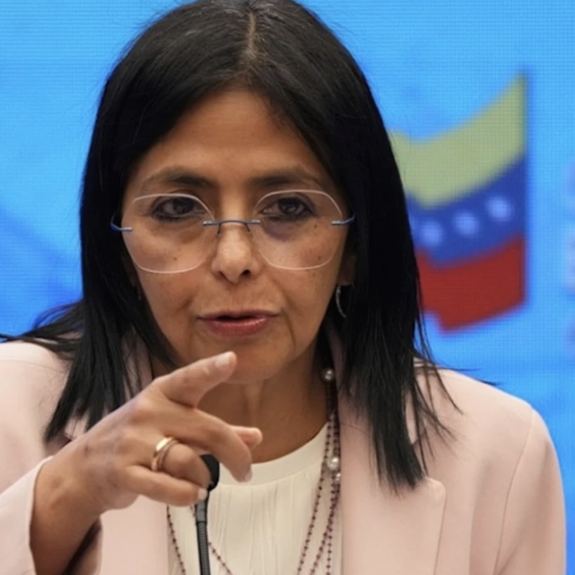 Caracas accuses US of airspace blockade at request of opposition