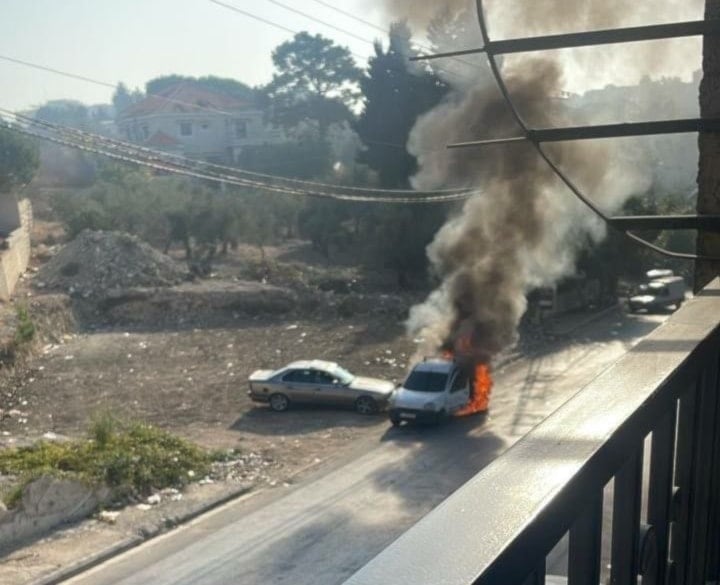 The vehicle an Israeli drone targeted in Bint Jbeil, on November 8, 2025 (Social media)