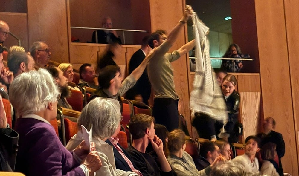 Paris concert interrupted as outrage grows over Gaza genocide