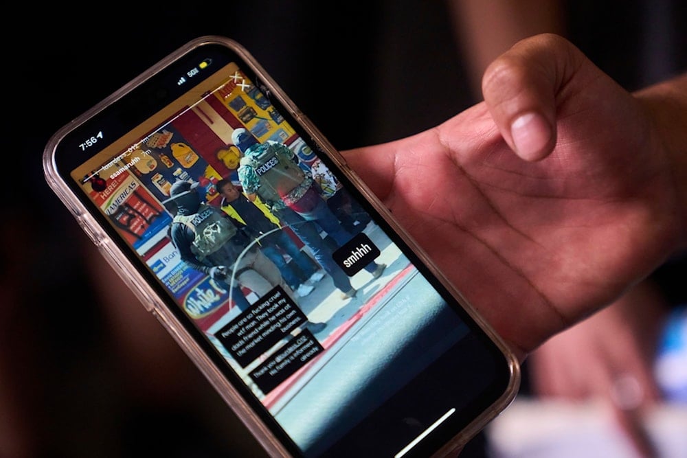 Outrage as father seizes clutching child during violent ICE arrest