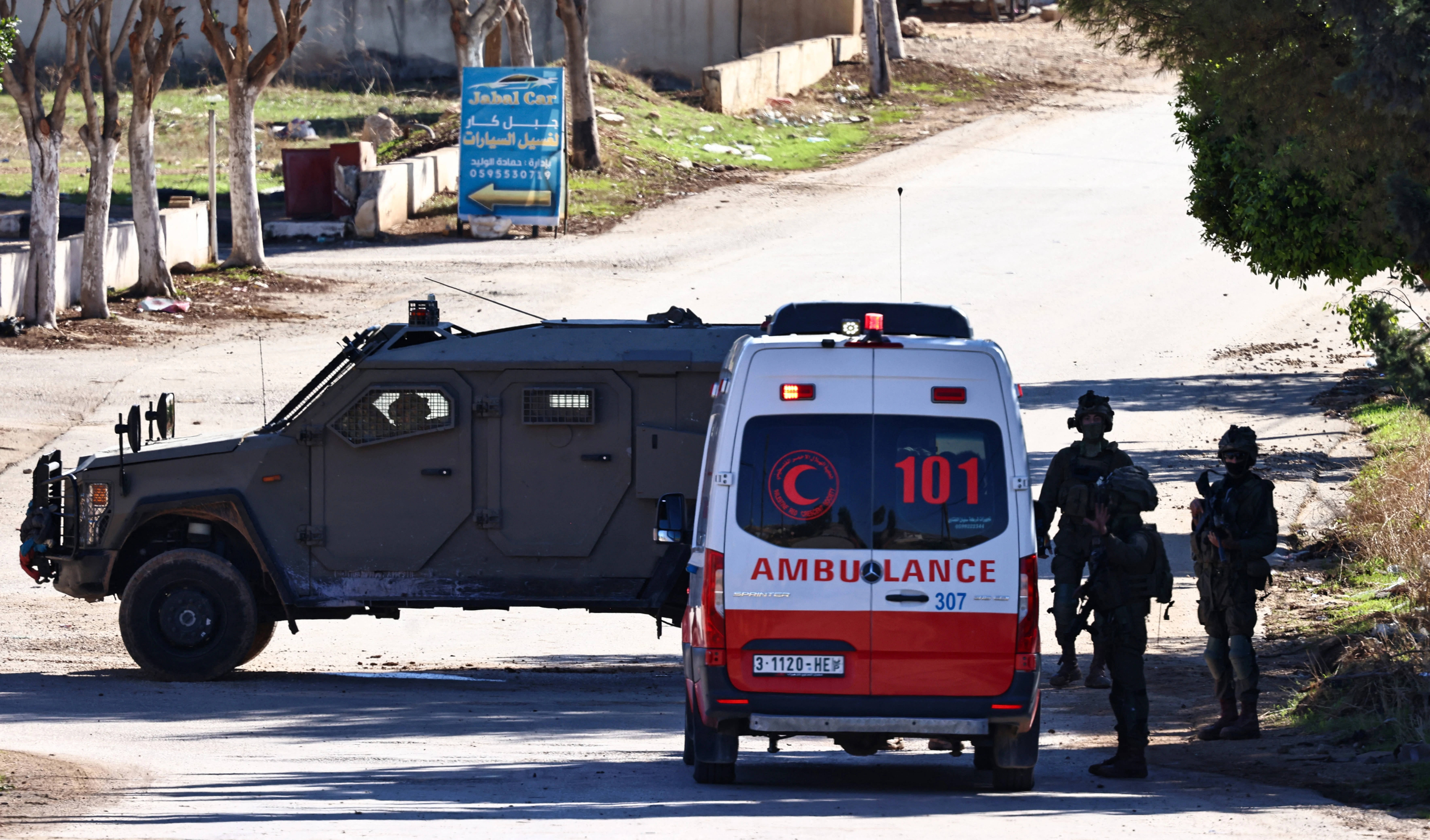 Israeli occupation forces raid West Bank’s Tubas, again, and impose an all-out curfew.