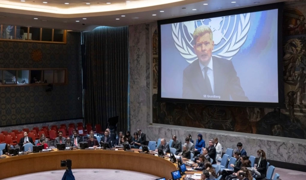 A display shows the special Envoy of the Secretary-General for Yemen Hans Grundberg speaks during a Security Council meeting at the United Nations headquarters, Wednesday, January 15, 2025. (AP Photo/Yuki Iwamura)