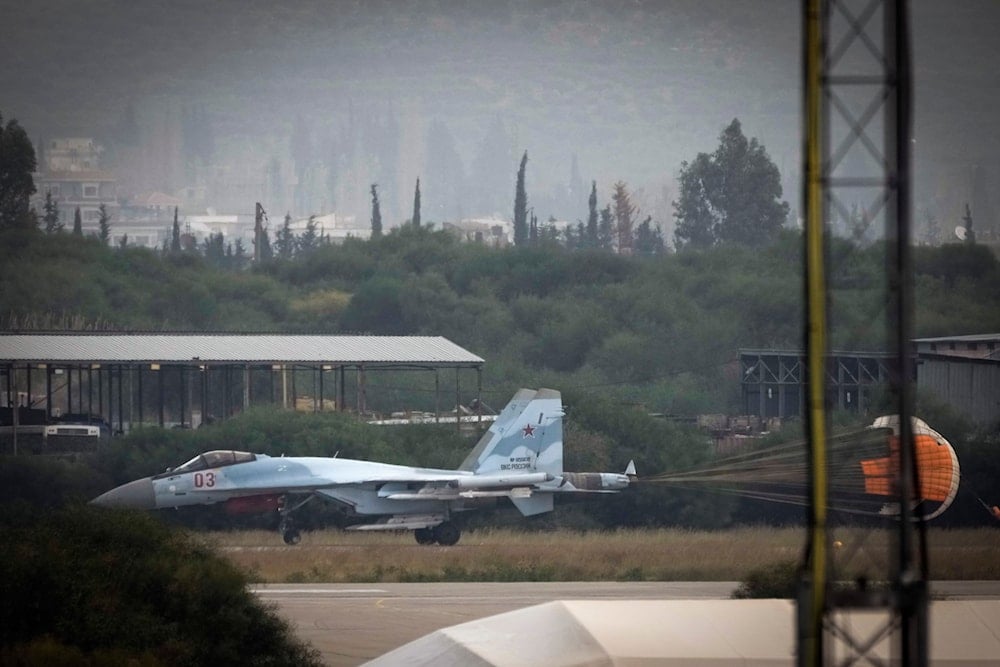 A Russian fighter jet taxi on the tarmac of the Hmeimim Air Base, a Syrian airbase currently operated by Russia, located southeast of the city of Latakia in the town of Hmeimim, Syria, on Monday, Dec.16, 2024 (AP)