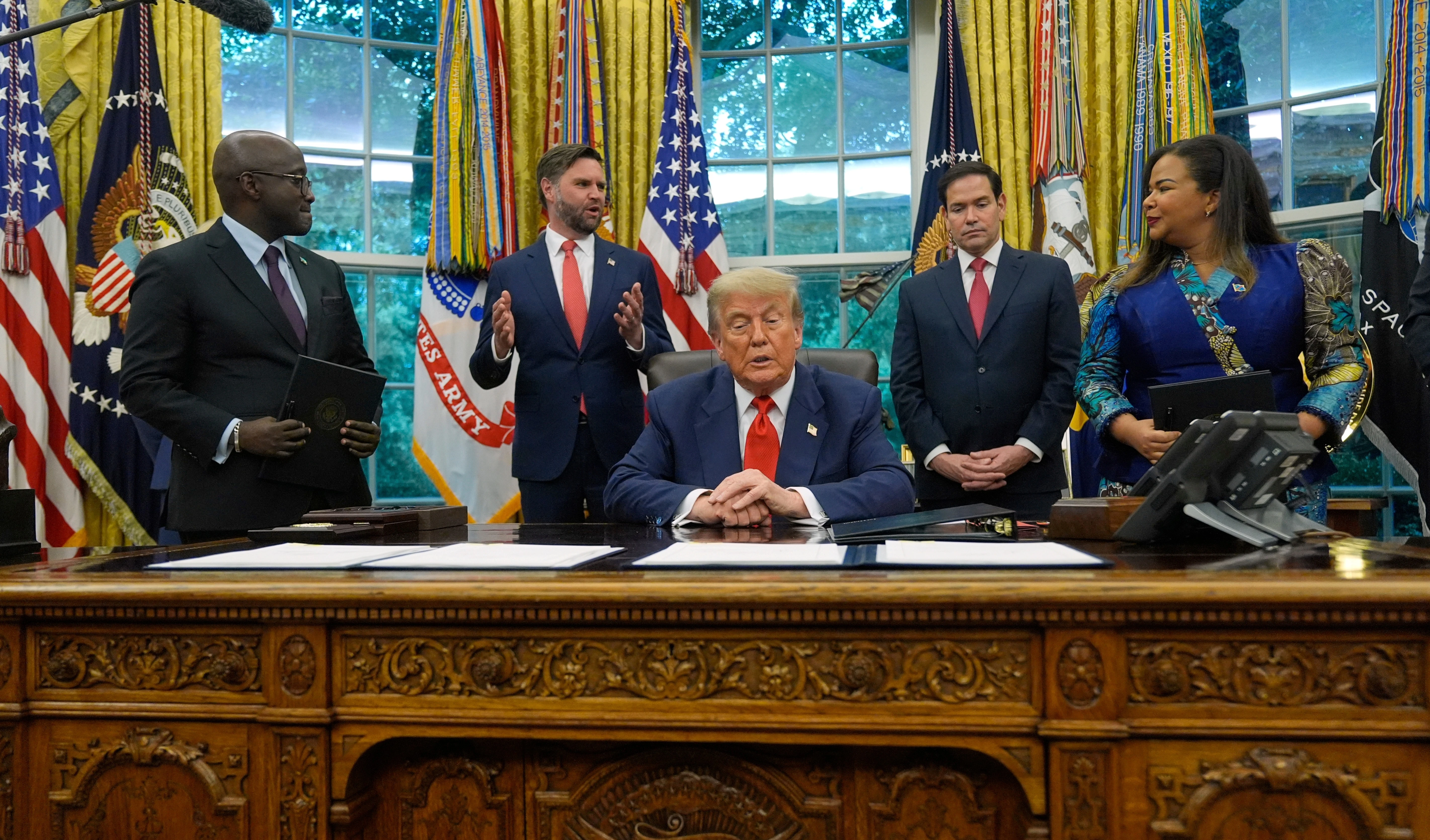 Trump hosts Congo and Rwanda leaders in a fragile US-brokered deal.