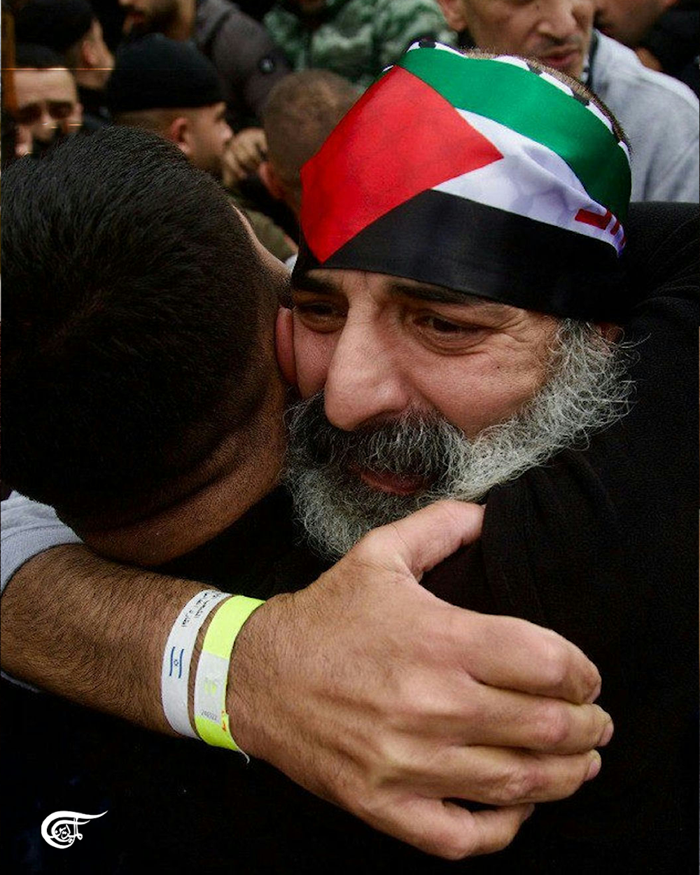 Happiness mixed with sorrow: Freed Palestinian prisoners amid loved ones