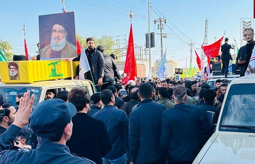 A symbolic funeral for martyrs Sayyed Hassan Nasrallah and Sayyed Hashem Safieddine is held in the governorate of Misan, south of Iraq. (@AlMayadeenNews)