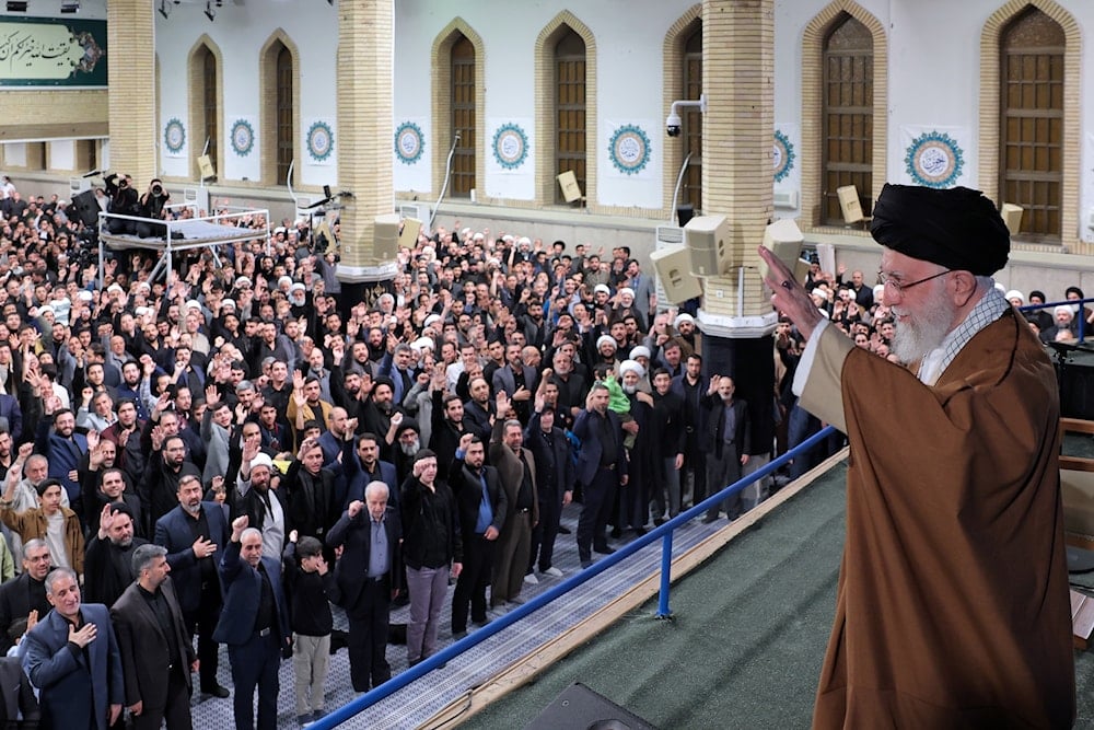 Khamenei: US threats will be futile