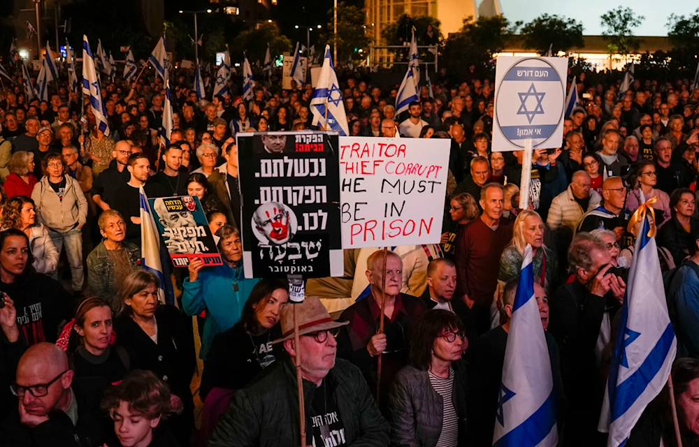 Poll: 63% of Israeli public fears for 'democracy'