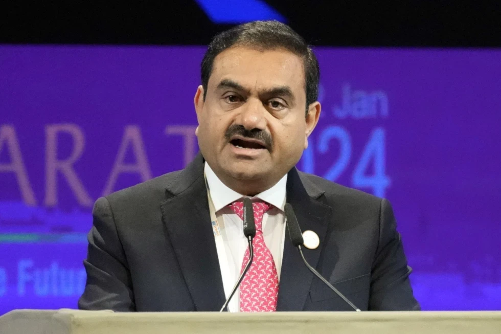  India’s Adani Group Chairman Gautam Adani addresses the Vibrant Gujarat Global Summit in Gandhinagar, India, Jan.10, 2024. (AP Photo/Ajit Solanki)