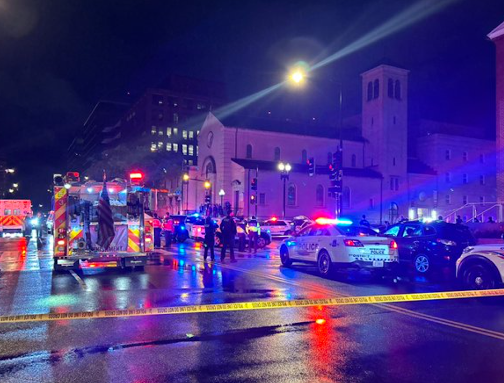 Israeli embassy staff killed near Washington Jewish Museum