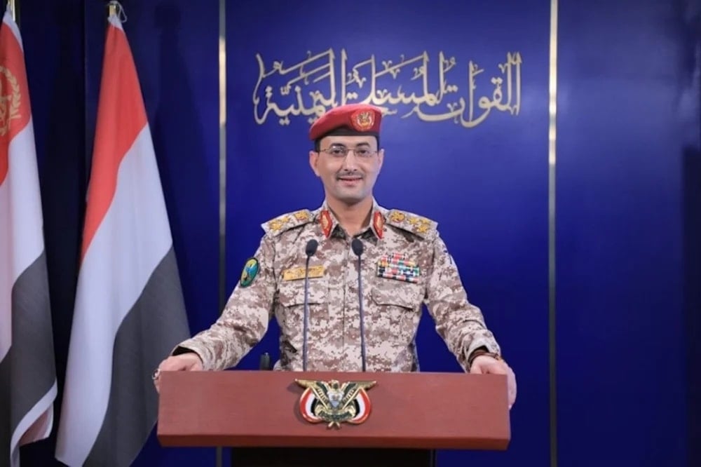 The Yemeni Armed Forces launched a Zulfiqar ballistic missile at Ben Gurion Airport, halting flights and triggering alarms across occupied al-Quds. 