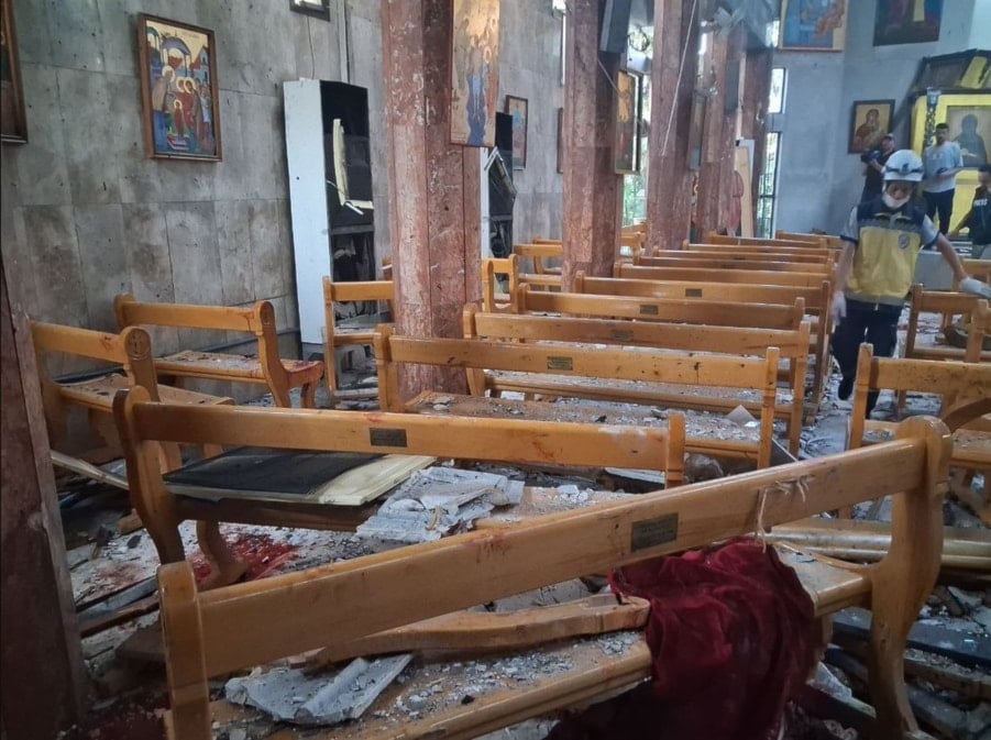 SANA publishes initial photos of the aftermath of the suicide attack that targeted Mar Elias Church in the Douweila area of ​​Damascus. (SANA)