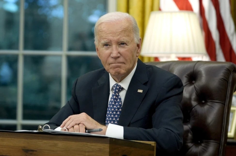 Former US President Joe Biden speaks from the Oval Office of the White House in Washington, Sept. 30, 2024 (AP/Mark Schiefelbein)
