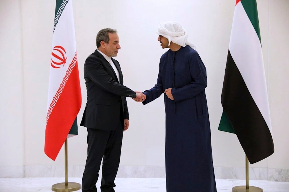  Iranian Foreign Minister Abbas Araghchi, left, is welcomed by his Emirati counterpart Sheik Abdullah bin Zayed al-Nahyan, in Abu Dhabi, United Arab Emirates, Monday, May 12, 2025 (AP)