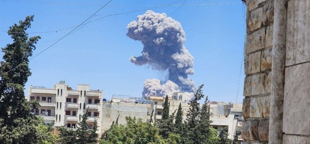 Deadly explosion rocks Idlib countryside, over 100 civilian casualtie