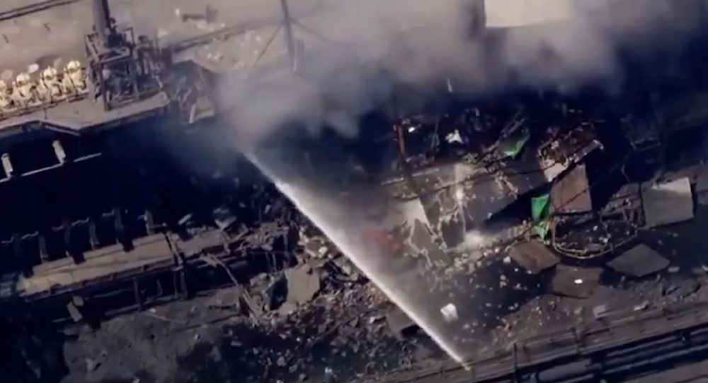 Explosion at Pennsylvania US steel plant traps workers beneath rubble