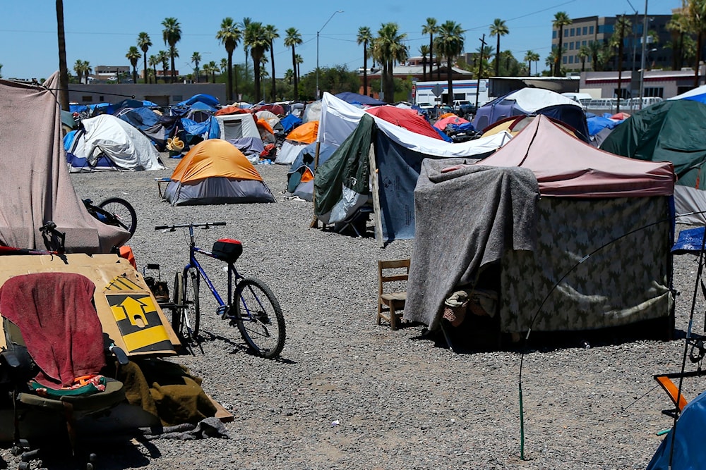 Homelessness among US' California children surges to crisis levels